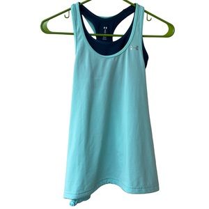 U.A. Workout tank w built in bra